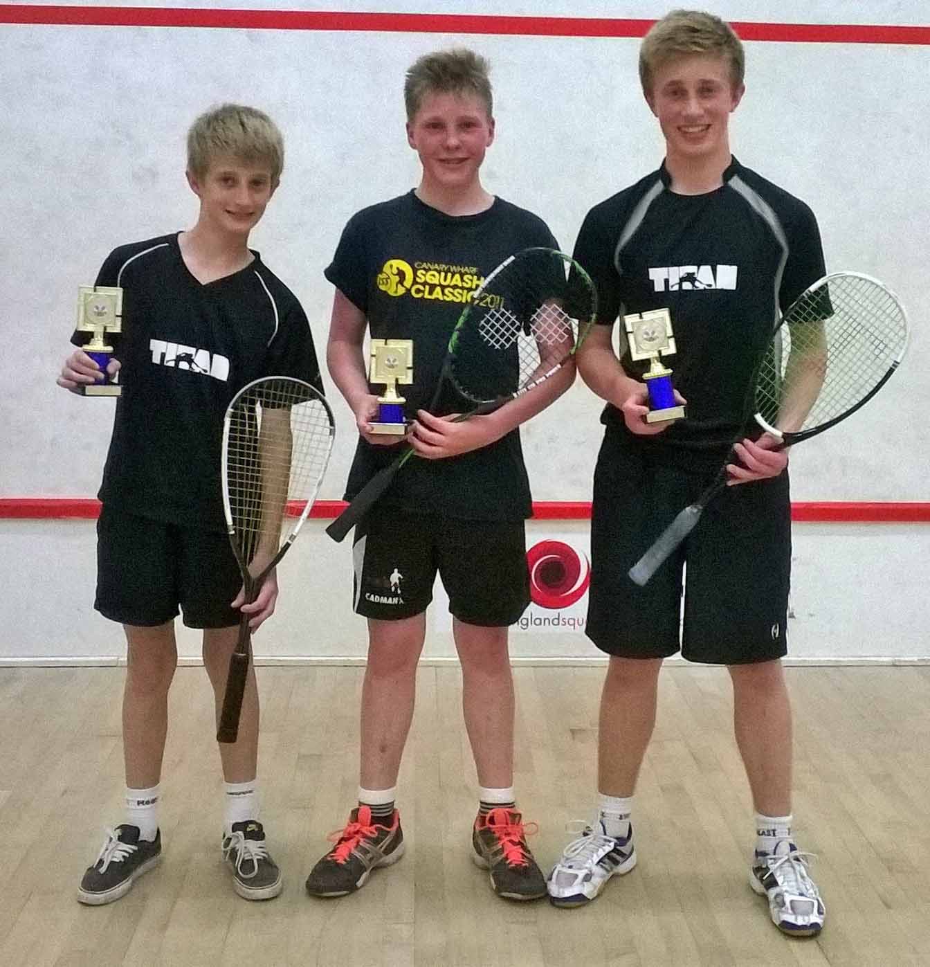 ESSEX PLAYERS TAKE BROADLAND BY STORM
