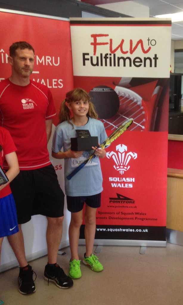 Ellie Hewes lands Welsh Junior Open title